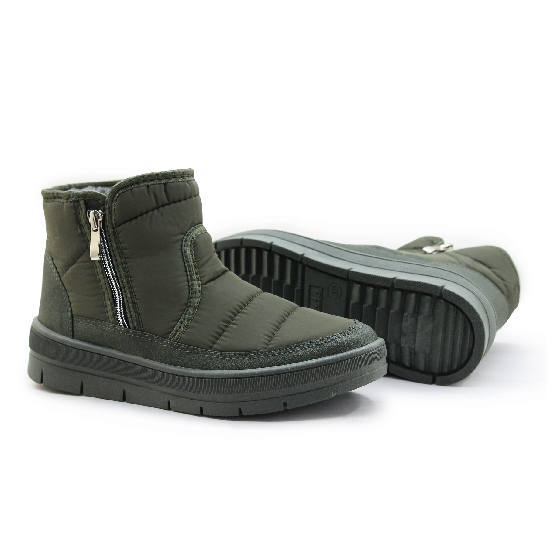 Pearl zone waterproof outlet boots